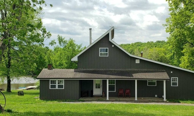 Union Other | Lakehouse and Loft, Elegant rustic escape