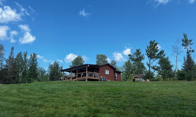 Rainy River District Cabin | Lakehouse Getaway in Quetico