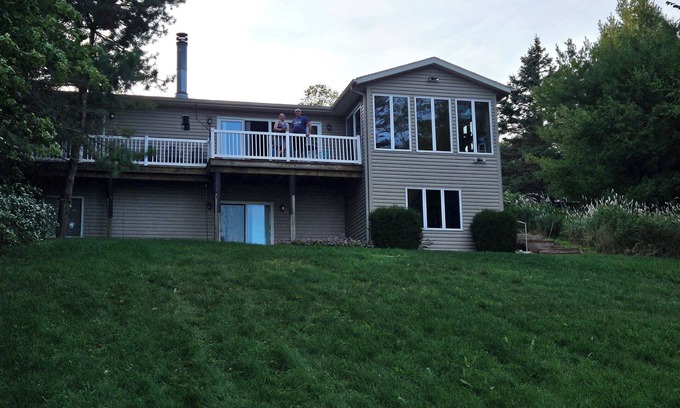 Milton House | Lakehouse Retreat near Historic Milton, Wisconsin