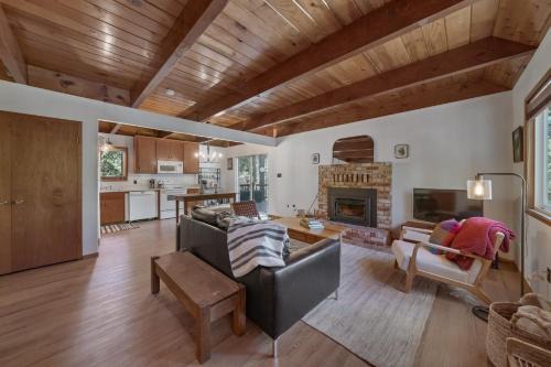 Glencoe House | Lakemont Love
