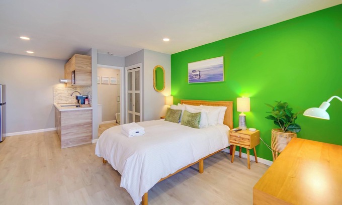 North Lakeport Apartment | Lakeport Studio Near Boat Launch: Pier Access!
