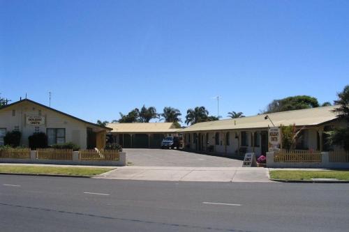 Lakes Entrance Hotel | Lakes Entrance Holiday Units