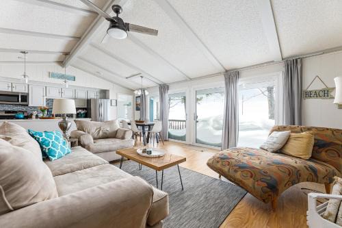Williamsburg House | Lakeshore Luxe