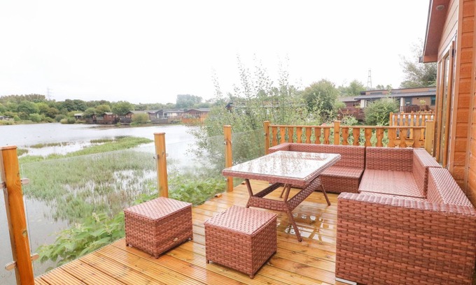 Yealand Conyers Cottage | LAKESIDE 12, pet friendly, character holiday cottage in Carnforth