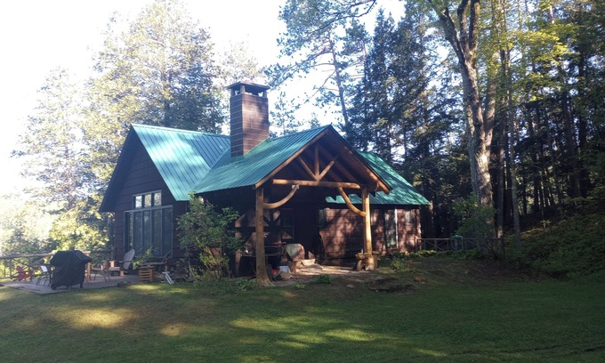 North Lake George House | Lakeside Adirondack Getaway: 7 day minimum July and August