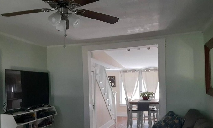 Lakeside House | Lakeside Area Townhouse Unit #2 Loaded With Value!