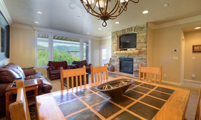 Ogden Condo | Lakeside Escape LS36A 1 BR |Pool |Game Rm |Hot Tub