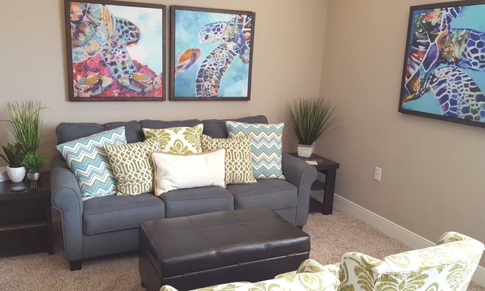 Horseshoe Bay Condo | 🌟Lakeside Getaway Luxury Waters Condo @HSB Resort Near Yacht Club Pool HotTub🌟