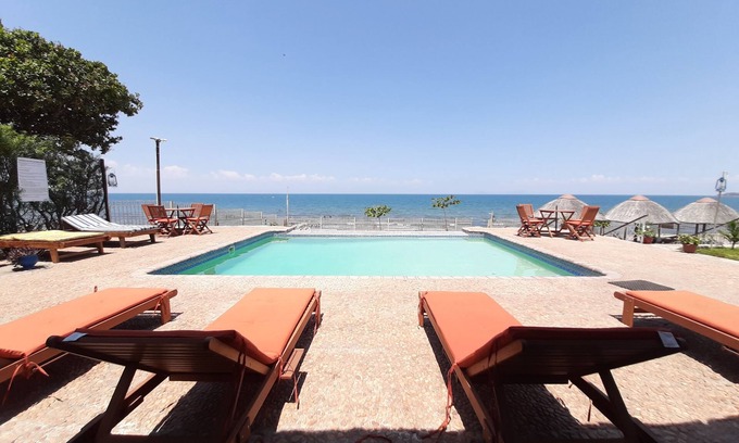 Senga Hotel | Lakeside Hotel