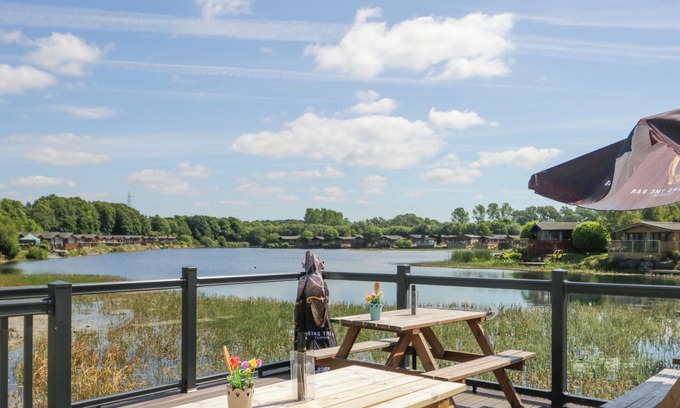 South Lakeland Leisure Village Cottage | Lakeside Retreat