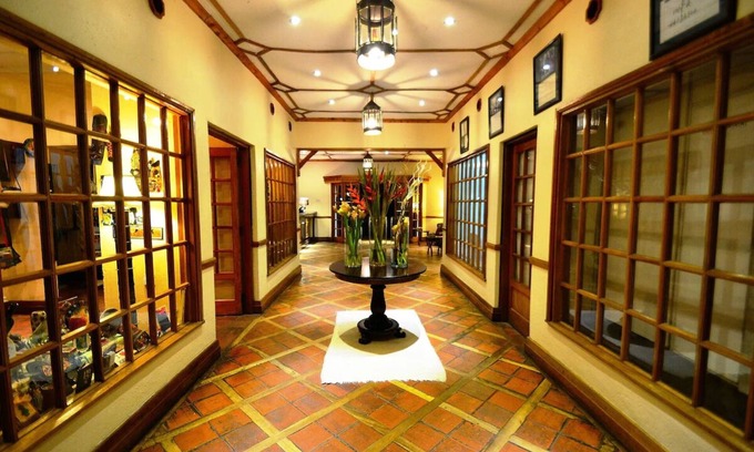 Naivasha House | Lakeside Retreat Room Ideal for Romantic Wildlife Getaways | Free Parking
