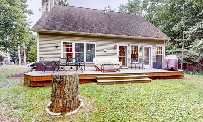 North Hero House | Lakeside Retreat