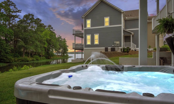 Eatons Crossing House | Lakeside townhome w/hot tub, fire pit & game room