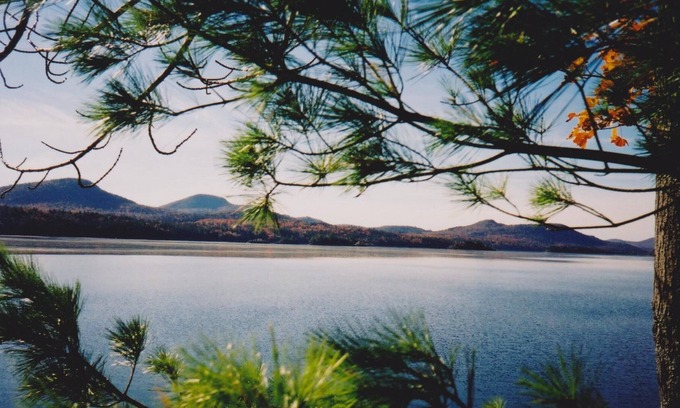 Sabael Cottage | Lakeside Vacation Rental Cottage On Indian Lake