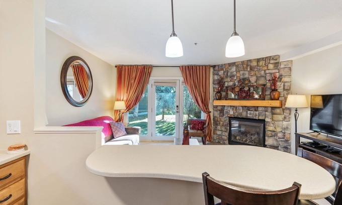 Ogden Condo | Lakeside Village Haven LS1|Pool|Hot Tub|Pickleball
