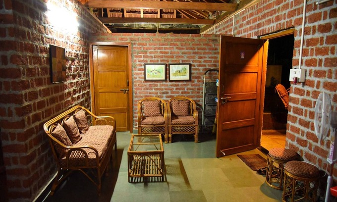 Kadadhe Cottage | Lakeview cottage in scneic Kolvan valley near Lonavala/Pavana