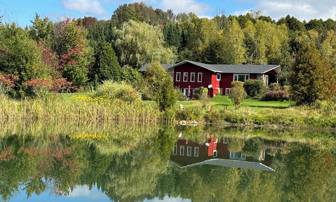 Stanstead-Est Apartment | Lakeview Farm: A paradise in the Eastern Townships