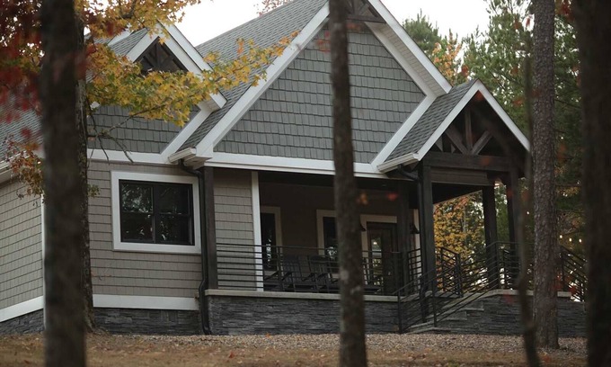 Mena Cabin | LakeView | HotTub | Kayak/Fish | Arcade | AtvTrls