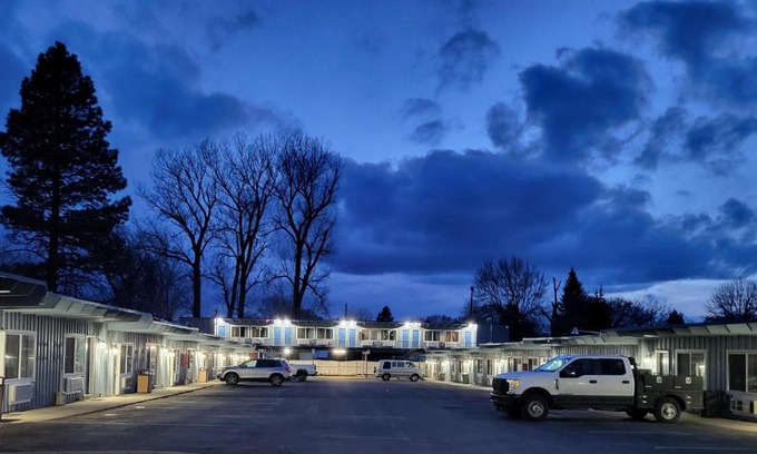 Lakeview Hotel | Lakeview Lodge Motel