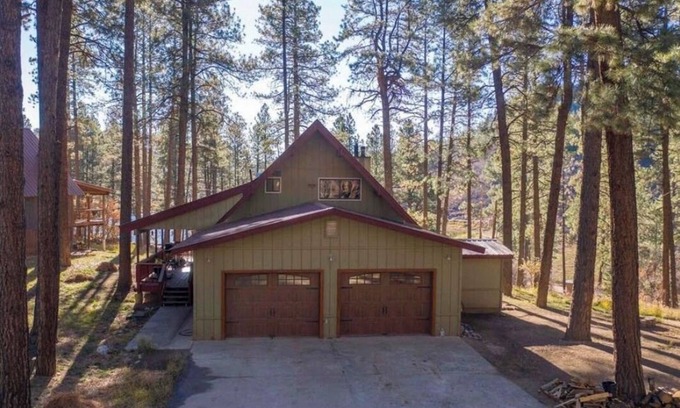 Forest Lakes Cabin | Lakeview Lodge