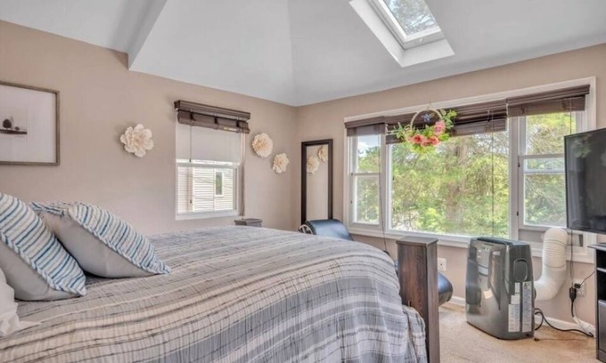 Greenwood Lake House | Lakeview with Mountain View, Nature seeker friendly. Greenwood Lake
