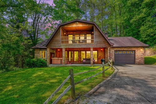 Logan House | Lakewood Cottage