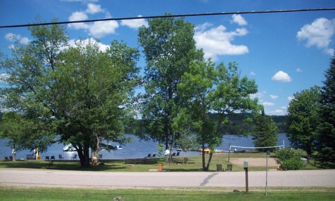 Algonquin Highlands Resort | Lakewoods Cottage