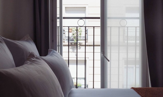 Batignolles Hotel | Lala Hotel