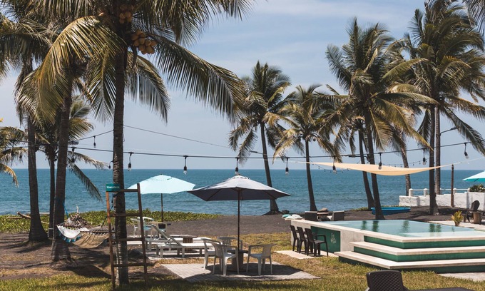 Caserio Barra Salada Hotel | Lali Beach