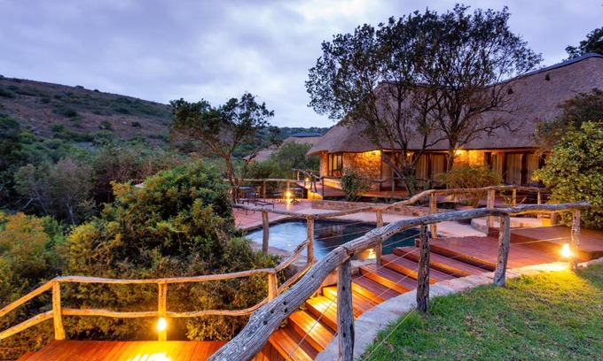 Grahamstown Cabin | Lalibela Game Reserve Mark's Camp