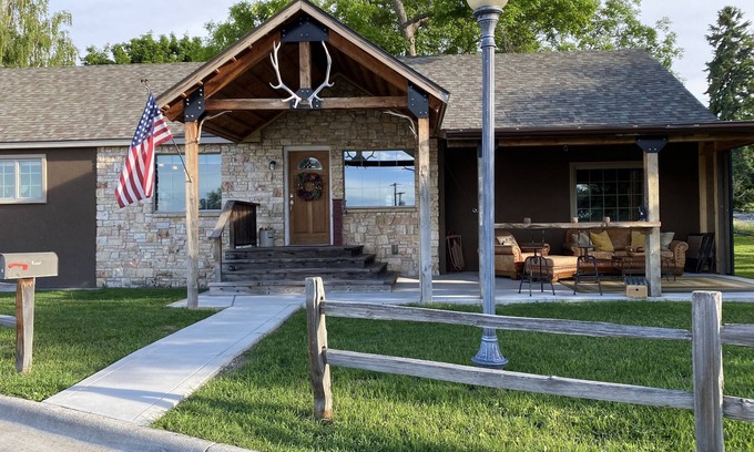 Helena House | Lamp Post Lodge- cozy and decorated to inspire Montana adventures.