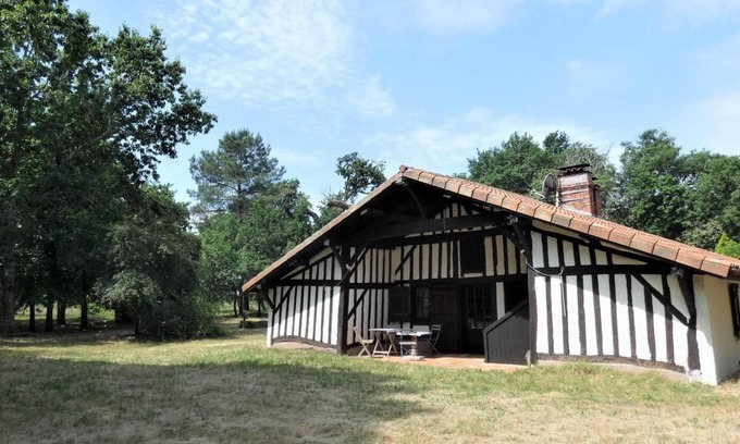 Commensacq House | Landes house