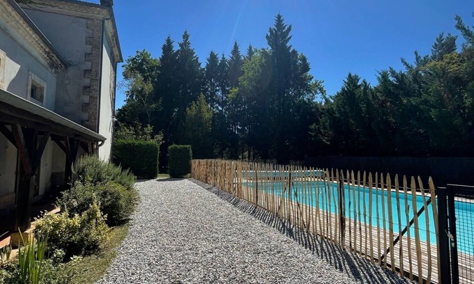 Sore House | Landes, quiet, Large House with Swimming Pool