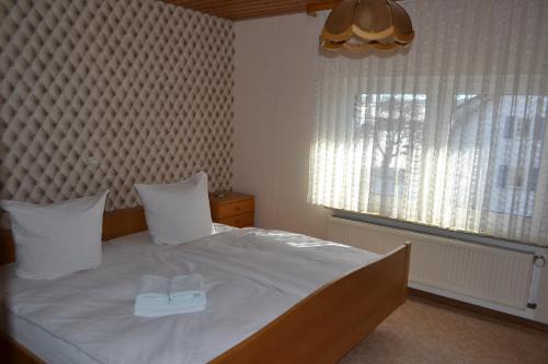 Upfingen Apartment | Landgasthaus Krone in St. Johann