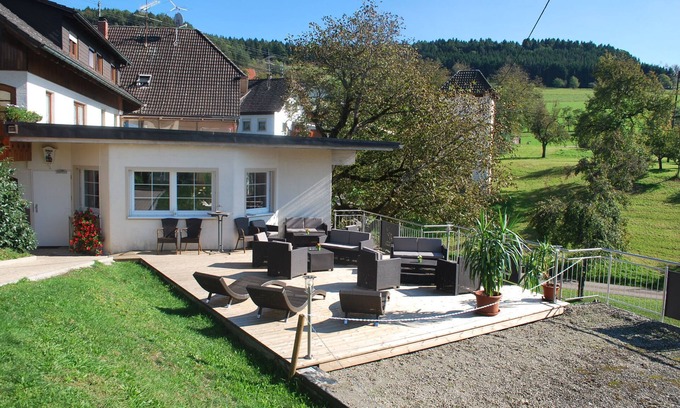 Uehlingen-Birkendorf House | Landgasthof Hirschen