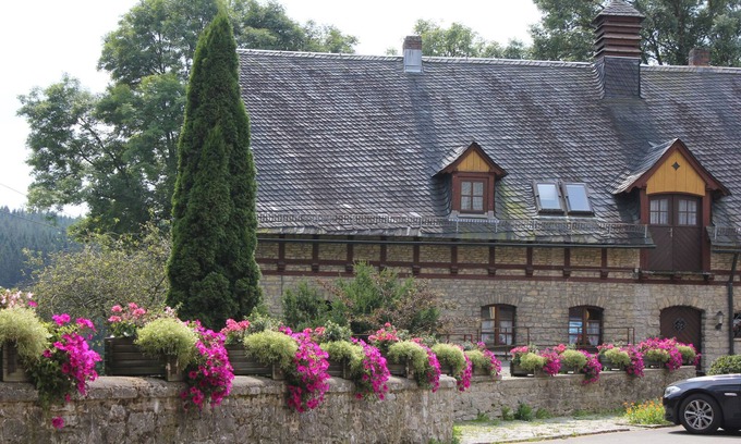 Marktleugast House | Landgasthof Haueis