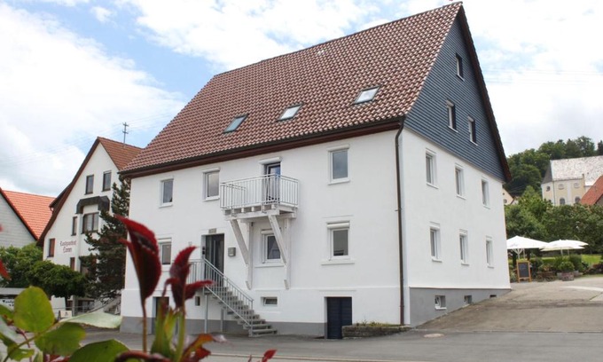 Burladingen Apartment | Landgasthof Lamm Ferienwohnungen