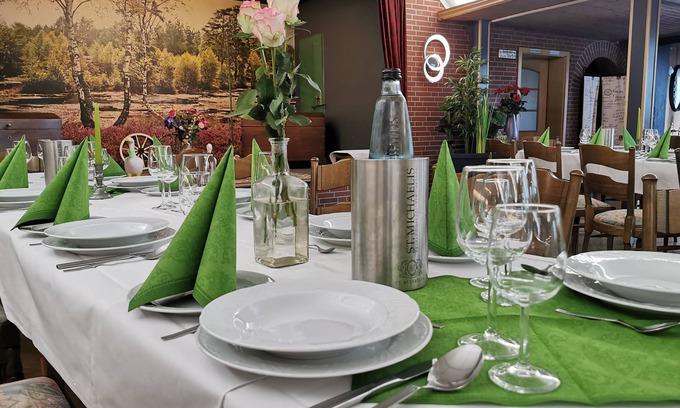 Reinsehlen Hotel | Landgasthof Leverenz