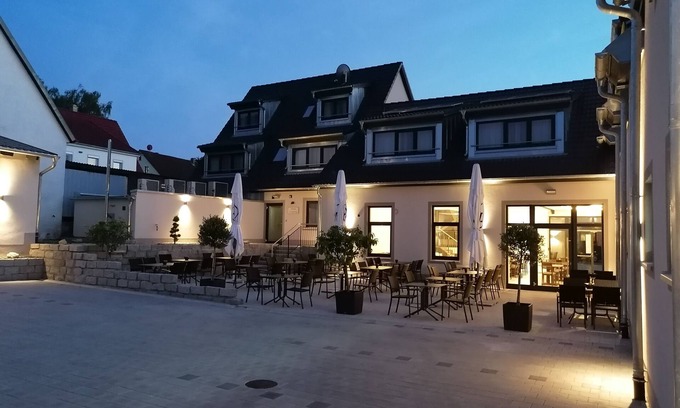 Adelsdorf Hotel | Landgasthof Niebler