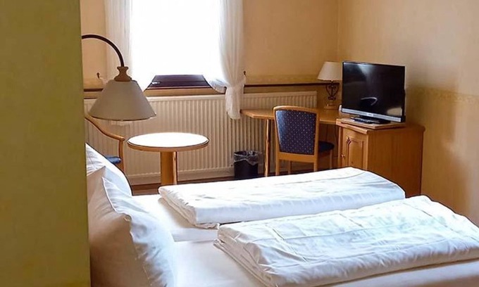 Idar-Oberstein Bed & Breakfast | Landgasthof Schuck - Double room shower/WC