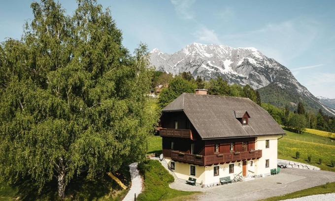 Falkenburg Apartment | Landhaus Stieglschuster - Apartment Landhaus Stieglschuster