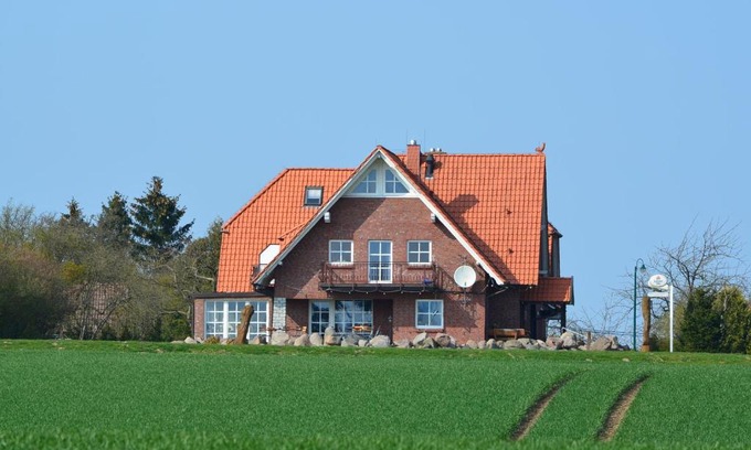 Langen Brutz House | Landhaus Bondzio