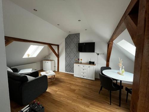 Plattenburg Apartment | Landhaus-Ferienwohnung am Fluss