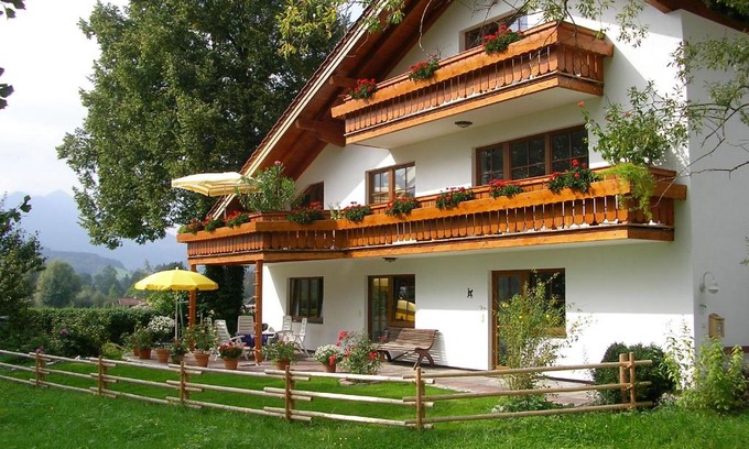 Ruhpolding Apartment | Landhaus Heinrich
