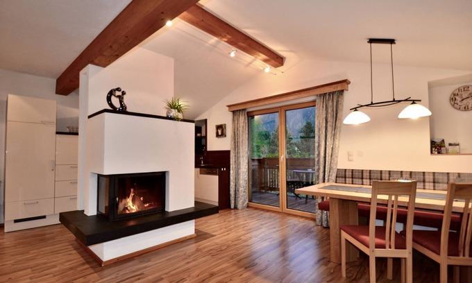 Umhausen Apartment | Landhaus Waldhart - vacation with fireplace and view in the middle of the Ötztal