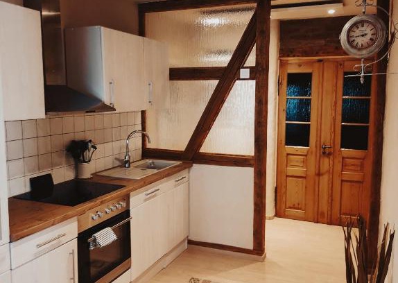 Bad Klosterlausnitz Apartment | Landhausstil-Familienferienwohnung Florentine