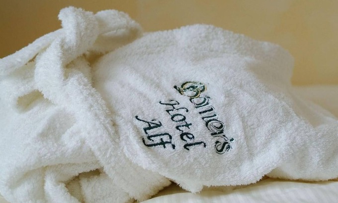 Alf House | Landhauszimmer "Romantik" with garden view - Ringhotel Bömers Mosellandhotel