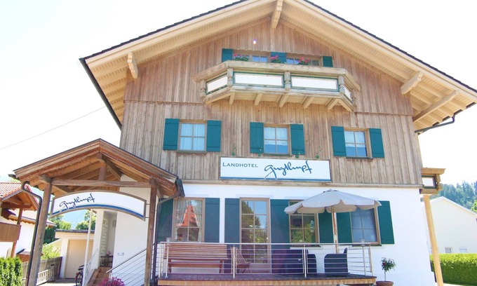 Horn Hotel | Landhotel Guglhupf