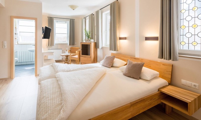 Erlabrunn House | Landhotel Löwen