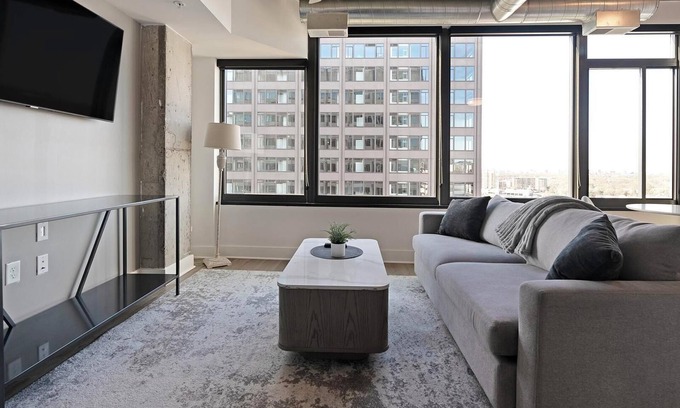 Baileys Crossroads Apartment | Landing | Amazing 1BD, Gym, Game Room